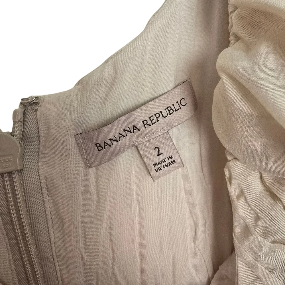 Banana Republic Ivory Pleated Cream Puff Sleeve Top